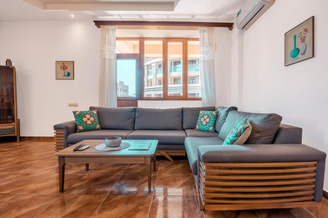 Stay Inn Apartments On Amiryan 4-6 예레반 외부 사진